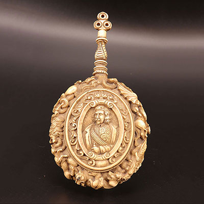 Russia - Exceptional ivory powder pear from Peter I the Great of RUSSIA - 17th century !!!