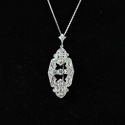 Art Deco pendant brooch in platinum and diamonds + - 2ct circa 1930