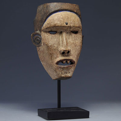 Carved wooden mask, Bas Congo