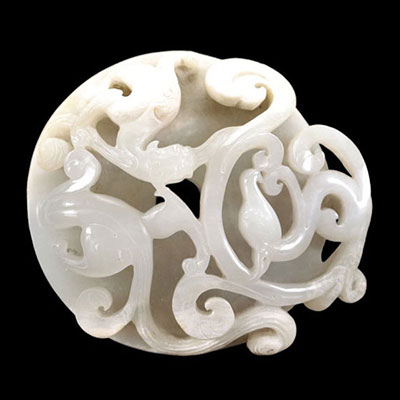 Jade carving of a Chilon and phoenix probably from Ming period (明朝)