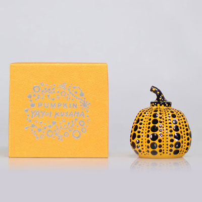 Yayoi Kusama. Pumpkin Yellow. 2013. Sculpture en résine