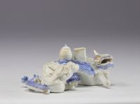 Encrier en porcelaine japonaise à décor de dragons