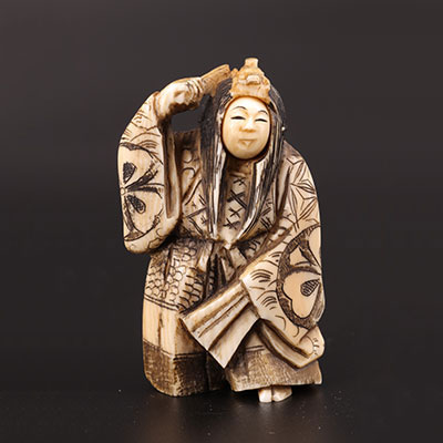 Japon - Netsuké en ivoire personnage à tête amovible  MEIJI (1868-1912)