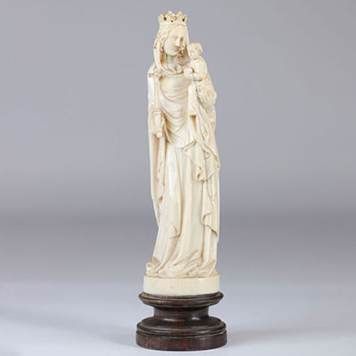 Vierge a l'enfant en ivoire France XVIII - XIXème