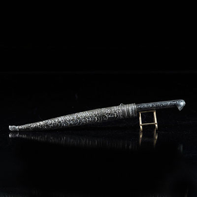 Persian solid silver dagger silver scabbard inscriptions on the blade circa 1900