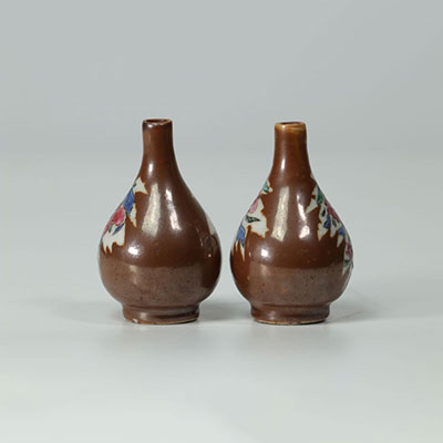 China pair of miniature vases with capuchin bottom - famille rose - Yongzheng period