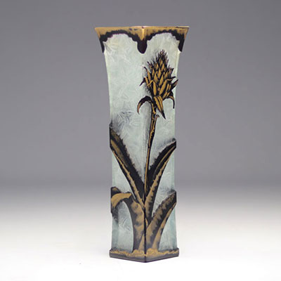 Baccarat very beautiful acid-etched vase decorated with yucca on a frosted background