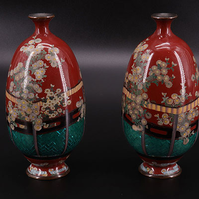 日本 - 镶嵌花瓶（一对）