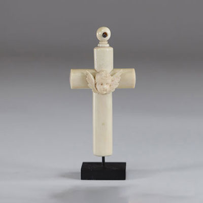 19th Dieppe sculpted cross