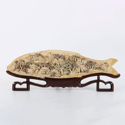 China fine double-sided Canton sculpture, represents a carp and a 19th century scene