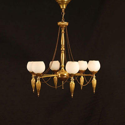 Maison Jansen枝形吊灯，配黄铜和不透明