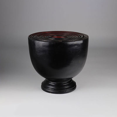 Burma nesting bowl series in lacquer 19th