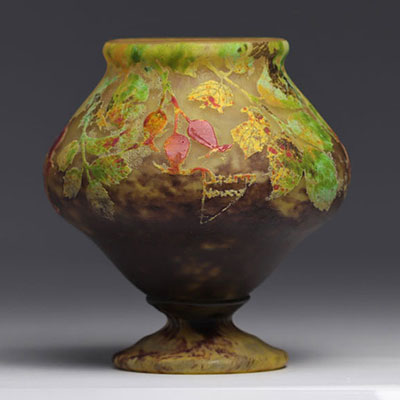 Daum Nancy multilayered vase decorated with berries and flowers