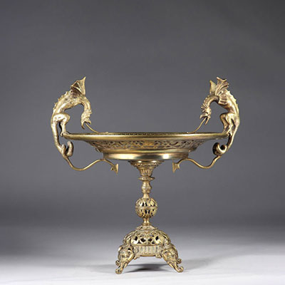 Centre de table en bronze surmonté par deux dragons vers 1900