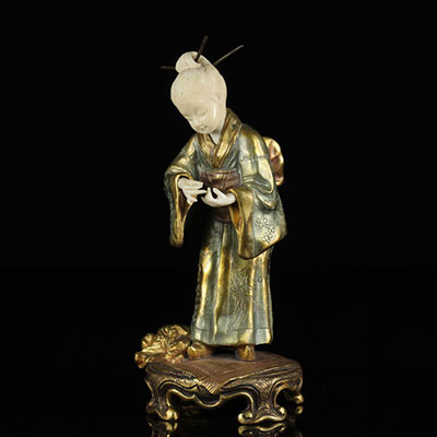France chryséléphantine bronze et ivoire jeune geisha 1900 
