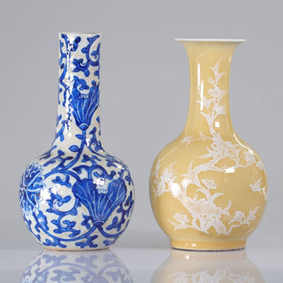 China lot of vases (2) Republic period