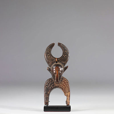 Beautiful Baoulé Côte D'Ivoire pulley early 20th century