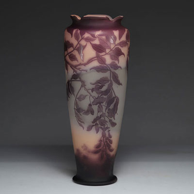 Emile Gallé Large vase with wisteria