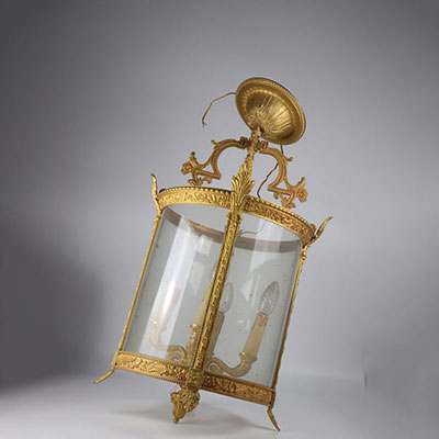 Grande lanterne en bronze doré et verre 20ème
