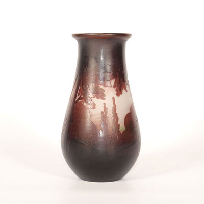 Muller Frères Lunéville vase with lacustrine decoration released with acid