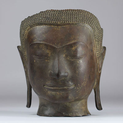 Head of Buddha in bonze 16 / 17th