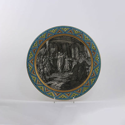 Large enamel dish decorated with a grisaille scene 