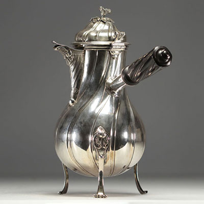Imposing Louis XV silver coffee pot and chocolate pot, Lille, 1752.