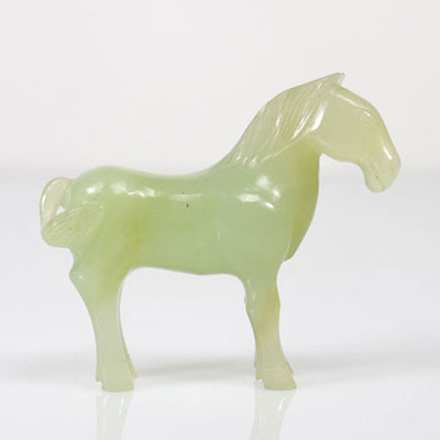 Chine cheval en jade vert époque Qing