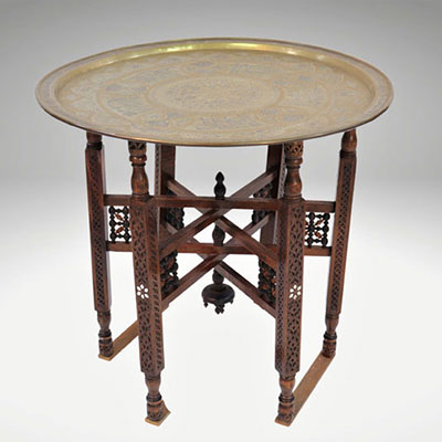 Cyrienne tea table 1900