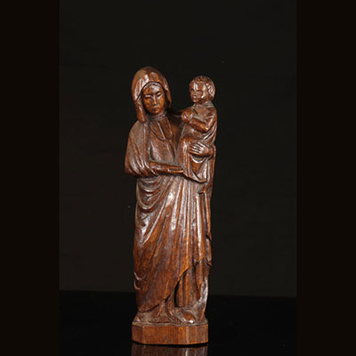 Vierge à l'enfant en bois sculpté