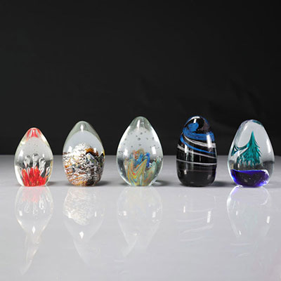 Paperweight. Lot of 5. 4 various origins and 1 Michele Muzoro