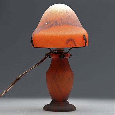 Lorrain mushroom lamp