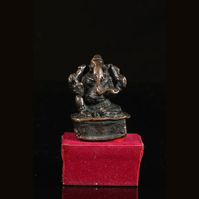 17世纪失蜡法造铜雕 印度