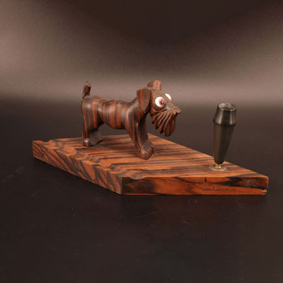 Pen holder in rosewood dog with glass eyes