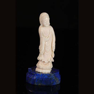 China - 1900 white coral sculpture