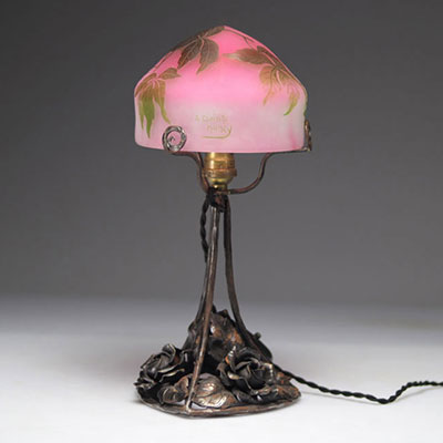 Delattre Nancy lampe champignon à décor floral