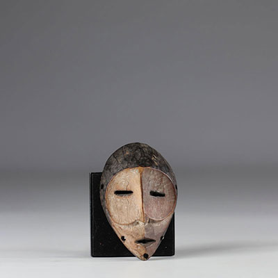 Small Lega mask - mid 20th century