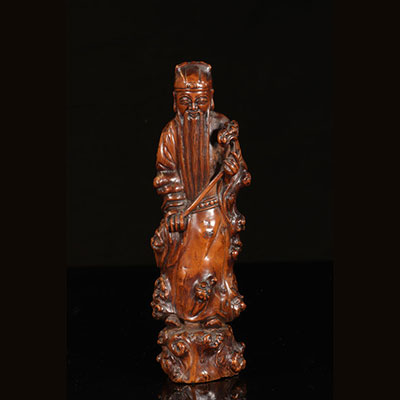 Chine - bois sculpté d'un personnage 19ème