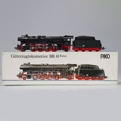 Locomotive Piko / Référence: 05 6326 / Type: BR41 411147-2