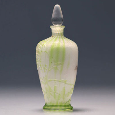 Emile Gallé bottle decorated with flowers 