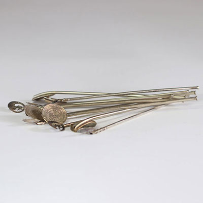 Series of 12 silver straws
