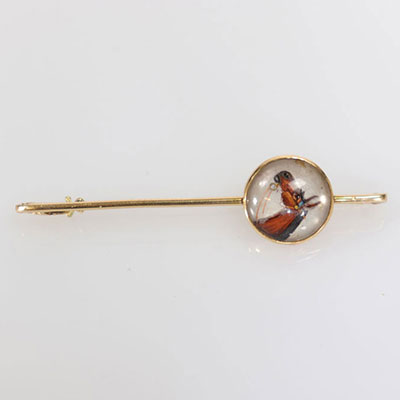 Old tie pin, 18 K gold, with a horse decorated cabochon