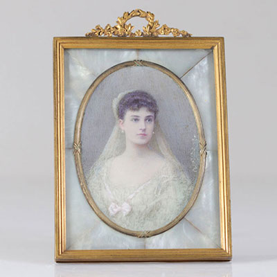 Miniature portrait de jeune femme