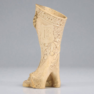 Tibia Bone Carved Curiosity Hunting Cup