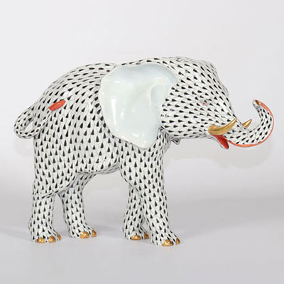 Herend Large Elephant porcelain. Period XXth century