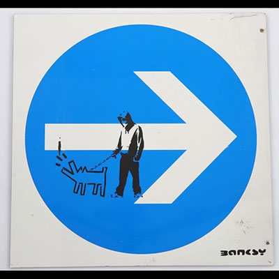 BANKSY (d’après) - Barking Dog Bombe aérosol & pochoir sur panneau de signalisation en métal - Signé « Banksy » au pochoir. Circa 2000