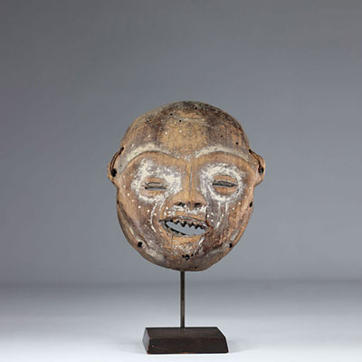 Masque Yela RDC mi20ème collection privée