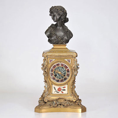 Pendulum in bronze and marquetry