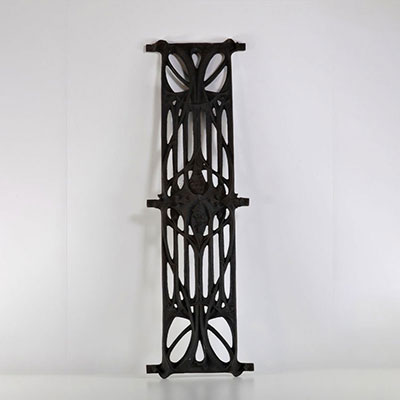 Hector GUIMARD Cast iron grille stylized floral linear decor and openwork 20th