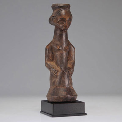 Statuette rituelle Kusu, belle patine d'usage - Rep.Dem.Congo